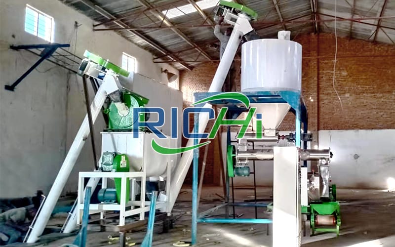 [RICHI In Uzbekistan]1T/H floating fish and 1-2tph cattle extruded feed proceesing line in Tashkent