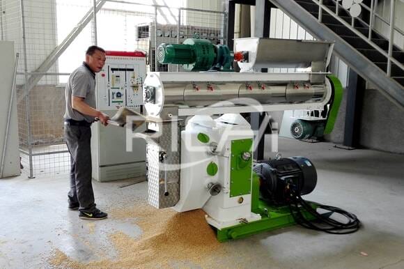 The 3-5T/H feed pellet machine in Qatar
