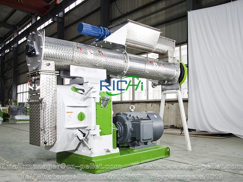 Advanced animal feed pellet mill