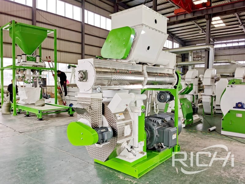 High quality  pellet machine produces rice husk pellets