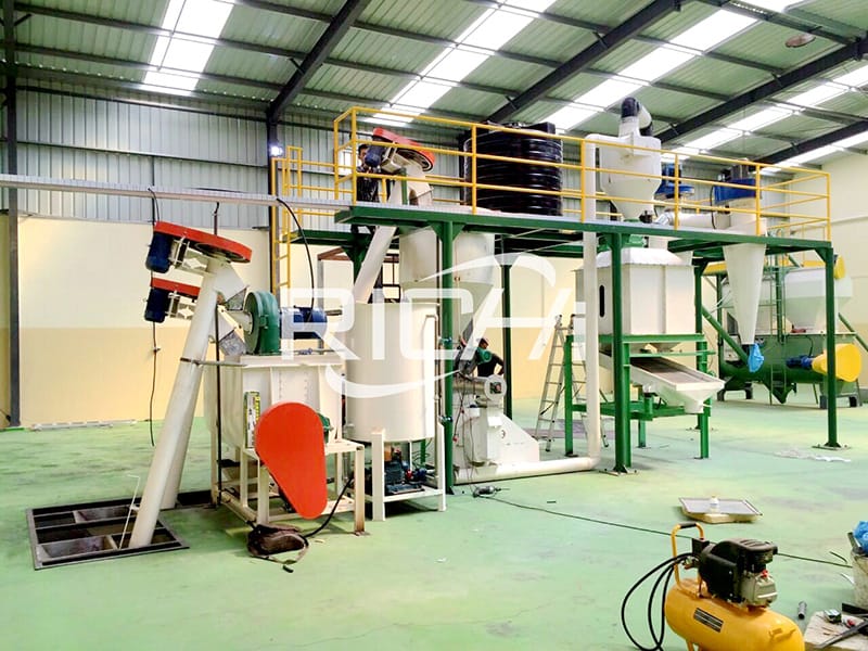 Best Quality 1-2 TPH Small Capacity Poultry Chicken Feed Mill Equipment and Production Process