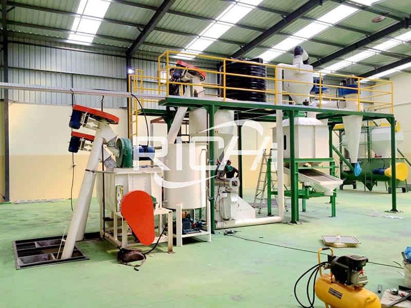 How to build a low cost small animal feed mill factory in the countryside?