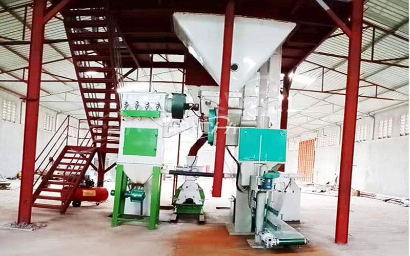 The 1-2T/H Animal mash feed and pellet feed line In Tanzania