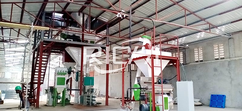 1-4tph small animal chicken poultry fish livestock feed production line