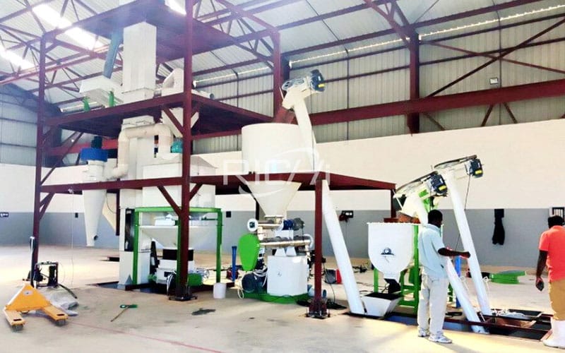 Завершение проекта завода по производству высококачественного корма для водных креветок мощностью 1-2 тонны в час в Эквадоре