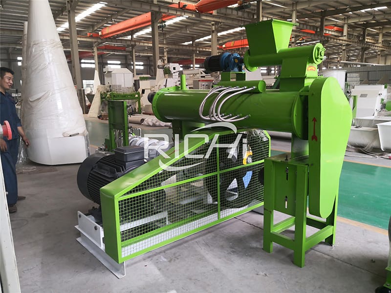 The price of wet type floating fish feed extruder machine 1-2 ton per hour in Nigeria