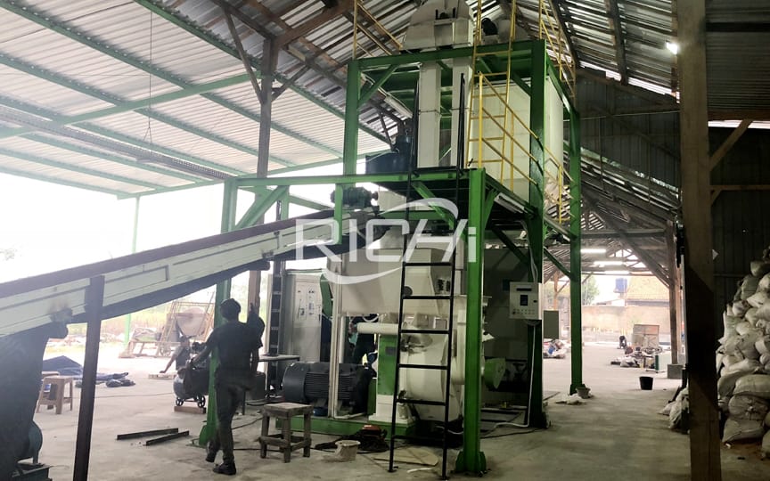 Processus de production d'usine de granulation de bois de biomasse 1.5-2.5tph